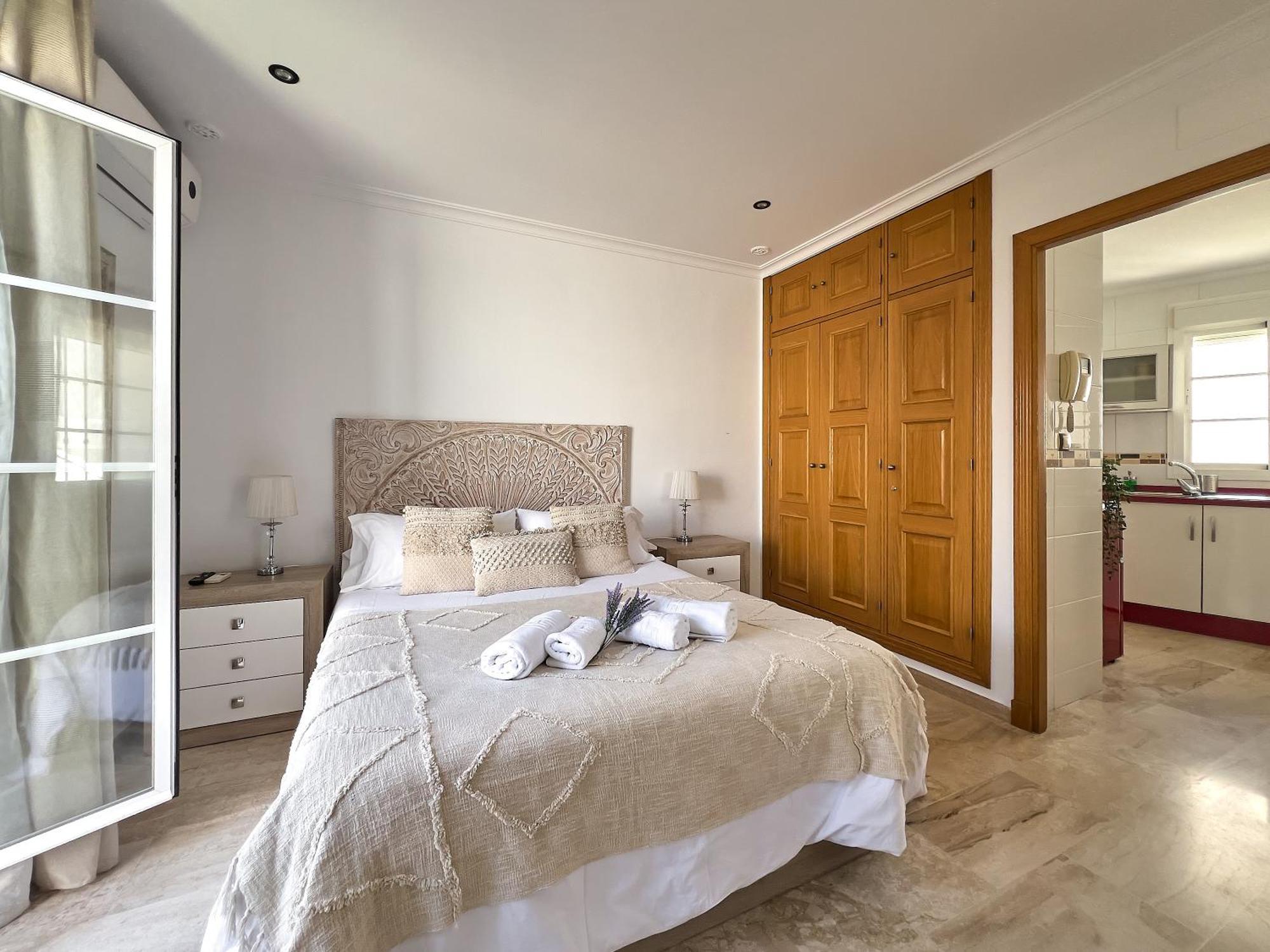 Studio Novena Little Apartments Kadyks Zewnętrze zdjęcie