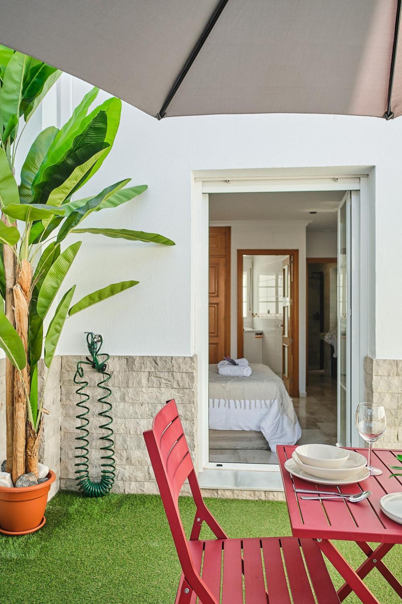 Studio Novena Little Apartments Kadyks Zewnętrze zdjęcie