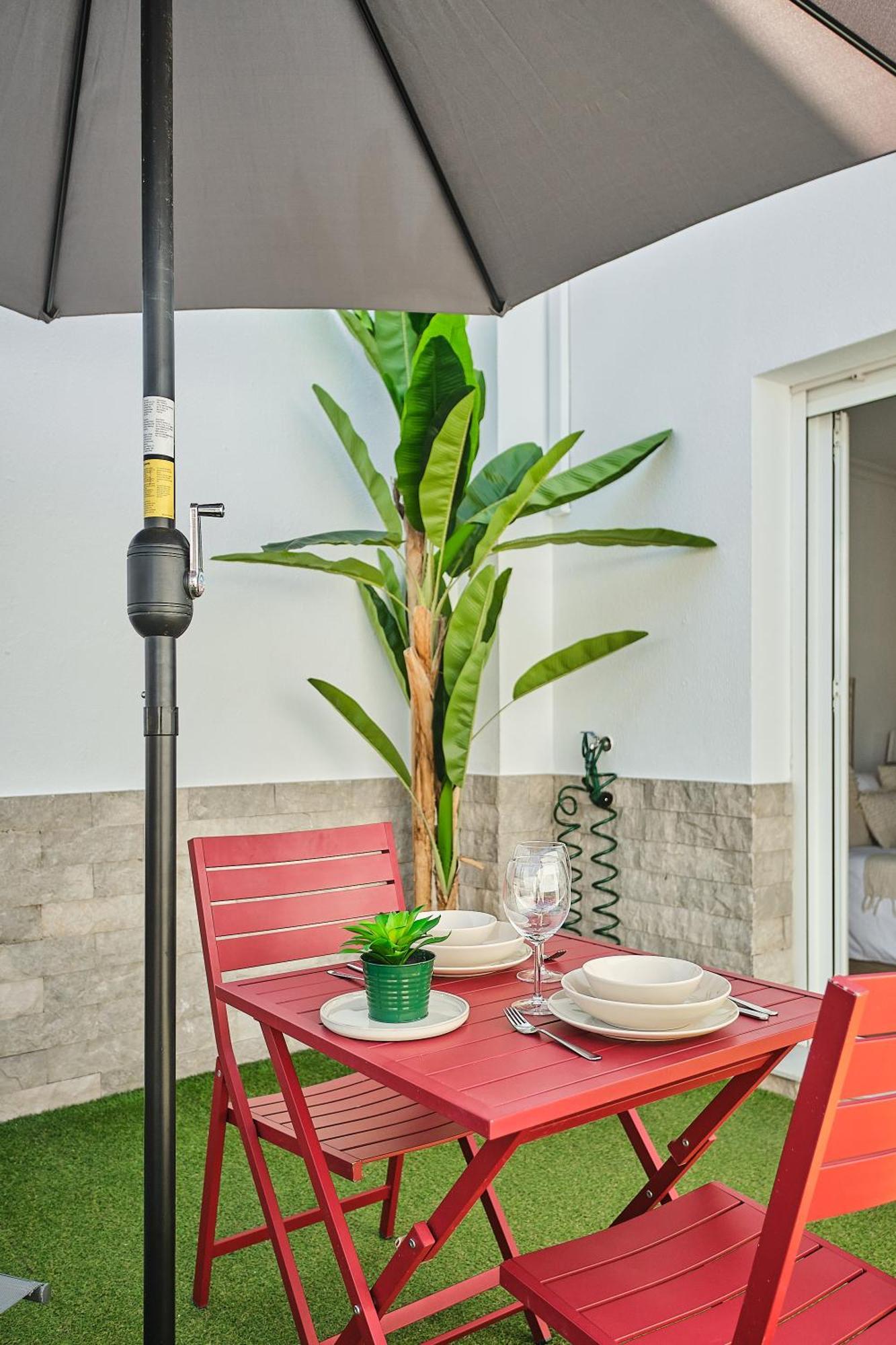 Studio Novena Little Apartments Kadyks Zewnętrze zdjęcie