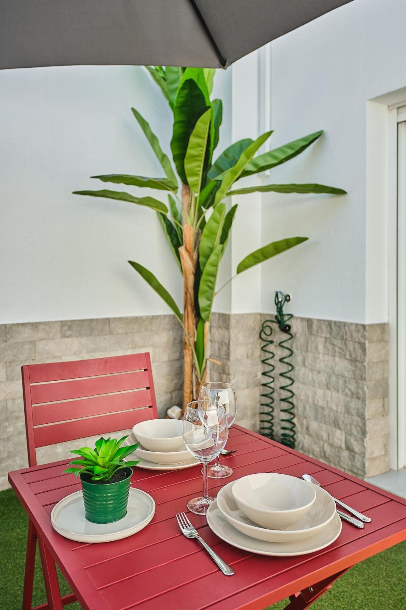 Studio Novena Little Apartments Kadyks Zewnętrze zdjęcie